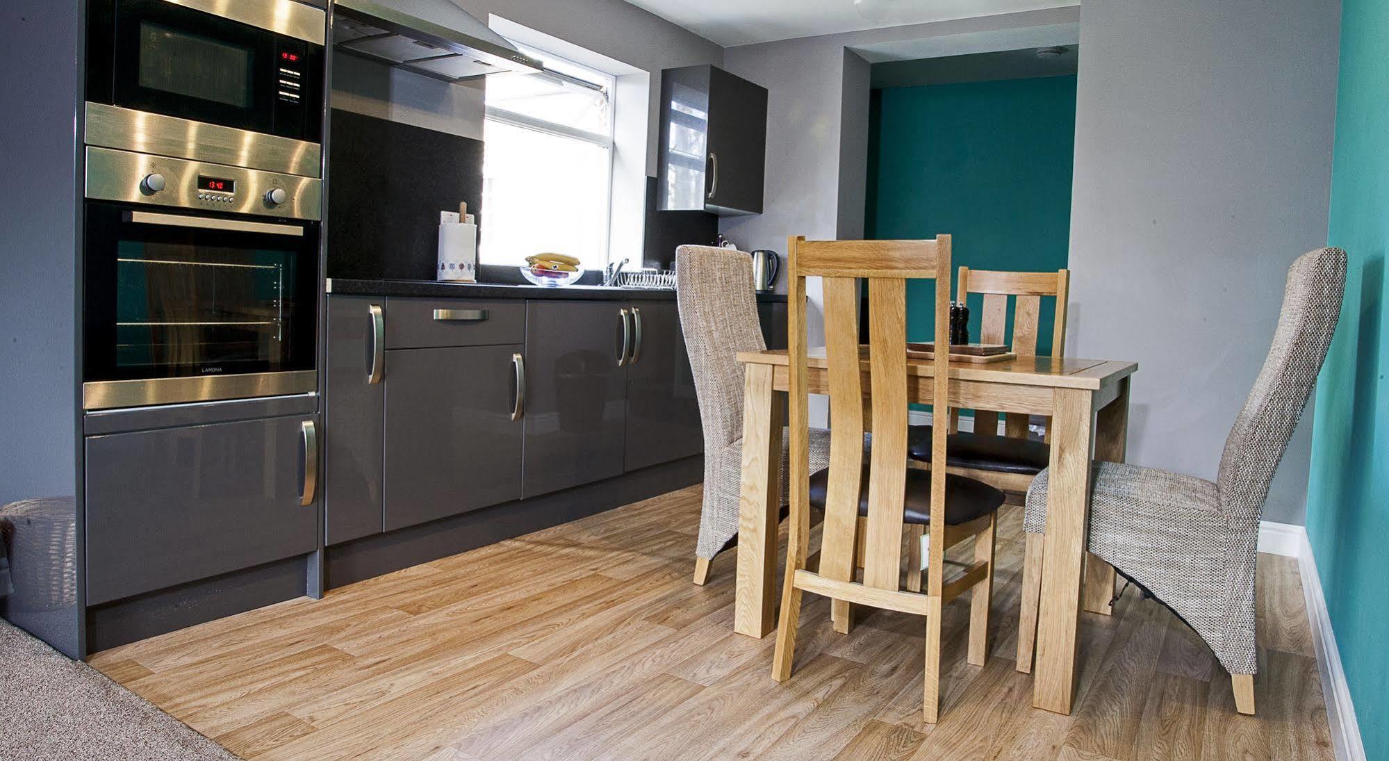 וויק Riverside Apartments מראה חיצוני תמונה